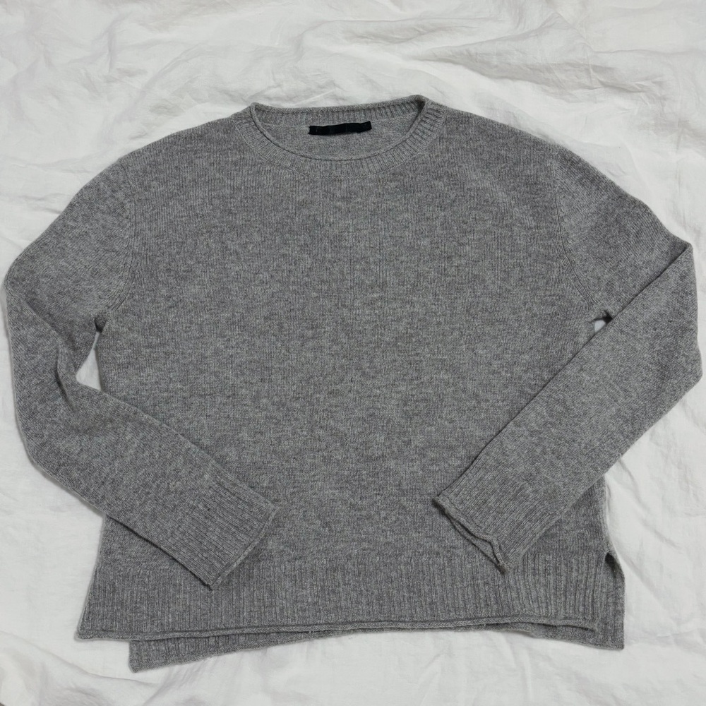 Jenni Kayne Gray Everyday sweater medium